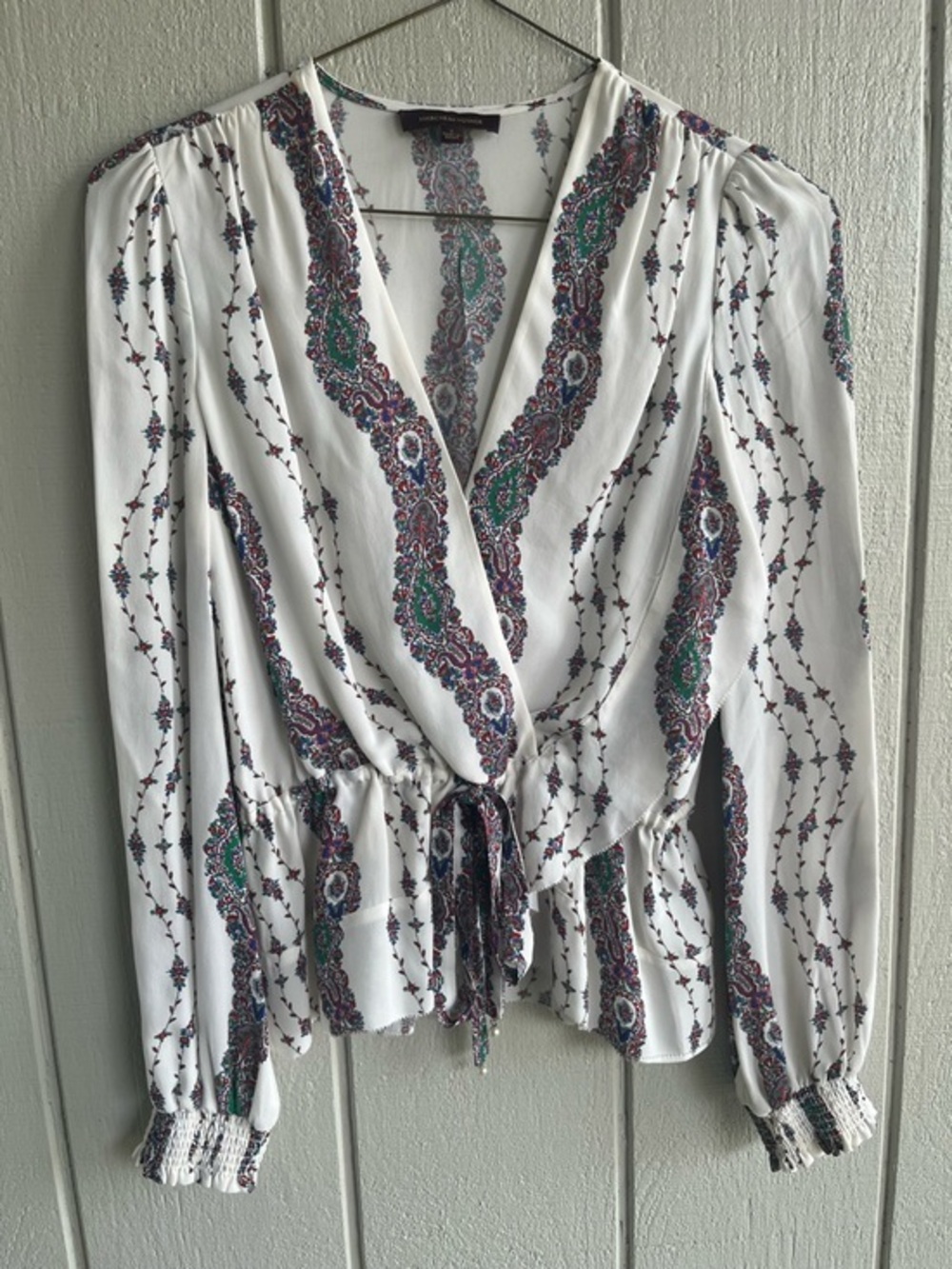 Marchesa Voyage 100% Silk Blouse Long Sleeve White Floral Wrap V Neck‎ Size 2